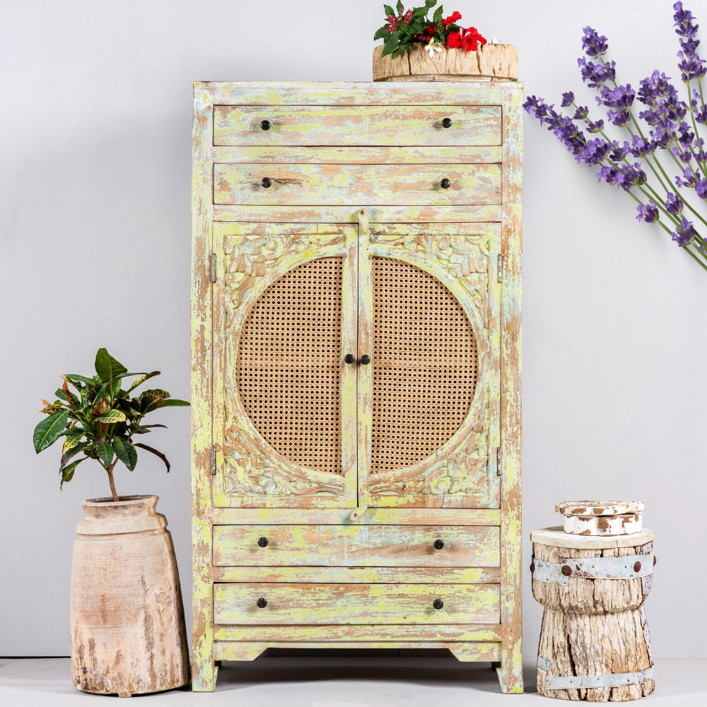 FCHCCAB004 (1) Hand Carving Oriental Style Cabinet