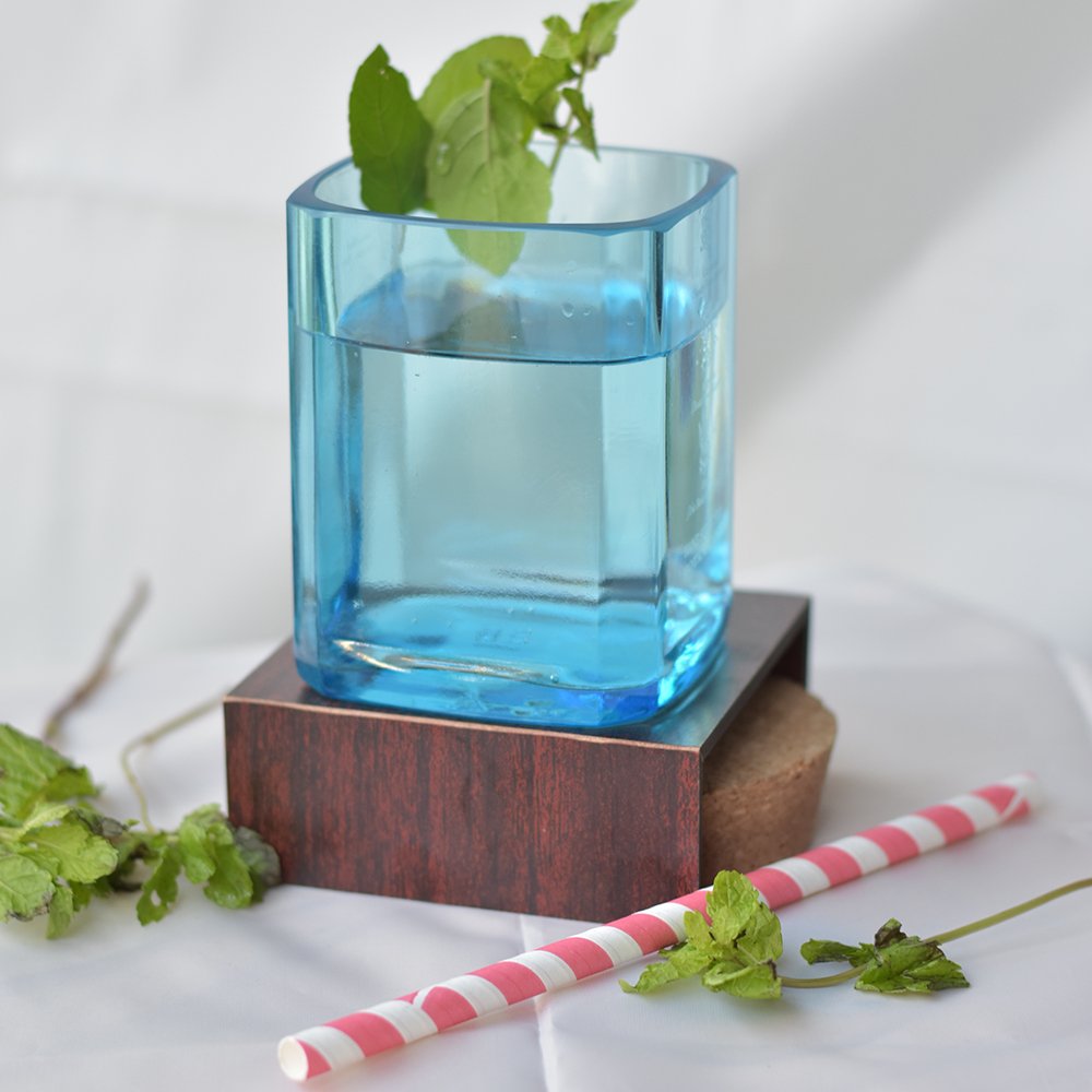 Bombay Sapphire Set of Six Glasses Bombay Sapphire Set of Six Glasses